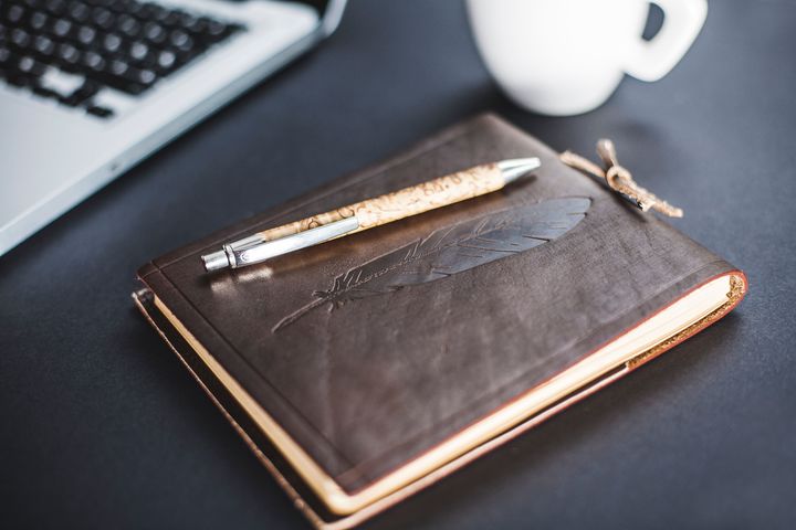 Muistilehtiö-Notepad omalla logolla tai aihiolla